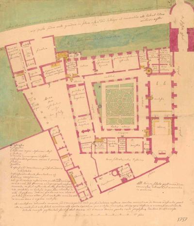 Grundriss  mit rosafarbigen Linien und Balken als Wände vom ehemaligen Kreuzherrenkloster mit handschriftlichen Beschriftungen und Notizen, gelbe, teilweise gestrichelte Balken als Treppen und grüne Flächen