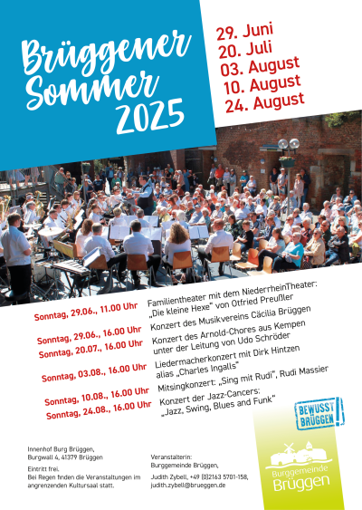Ein Flyer ist zu sehen mit dem Titel Brüggener Sommer. Die Überschrift hat einen blauen Hintergrund. Darunter ist ein Bild zu sehen mit einer musizierenden Gruppe von Menschen, die im Burginnenhof sitzen. Darunter sind die Termine und die Uhrzeiten aufgelistet und das Programm für den Sommer in Brüggen.