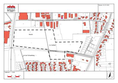 Zu sehen ist eine Baukarte. Die Gebäude sind rot eingefärbt und die Straßen sind grau hinterlegt. Die Grundstückumrisse sind mit schwarzen Linien eingezeichnet.
